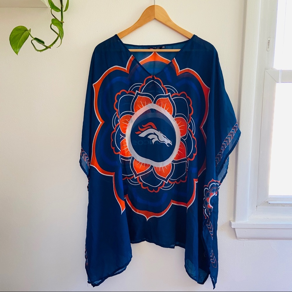 Denver Broncos Very Light Poncho Cover Pull over